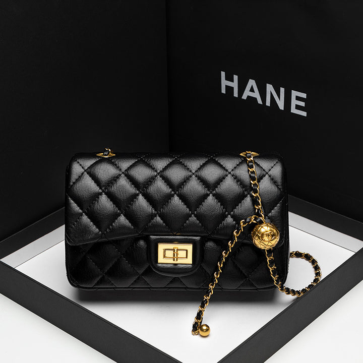 Chic Quilted Crossbody Bag