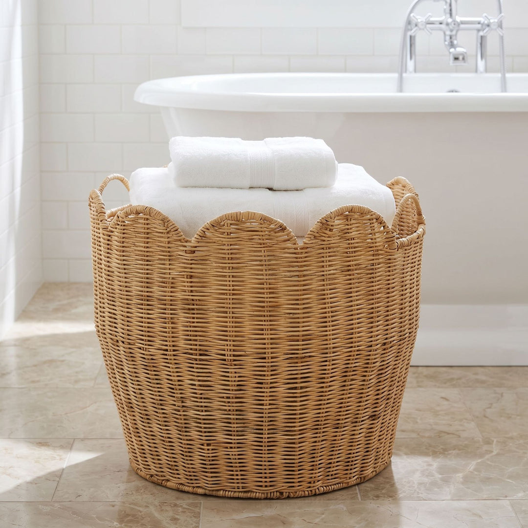 Stylish laundry basket with wave edge Kalsten