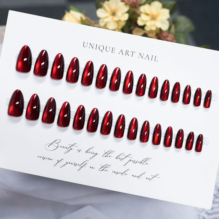 Glossy Stiletto Press-On Nails Set