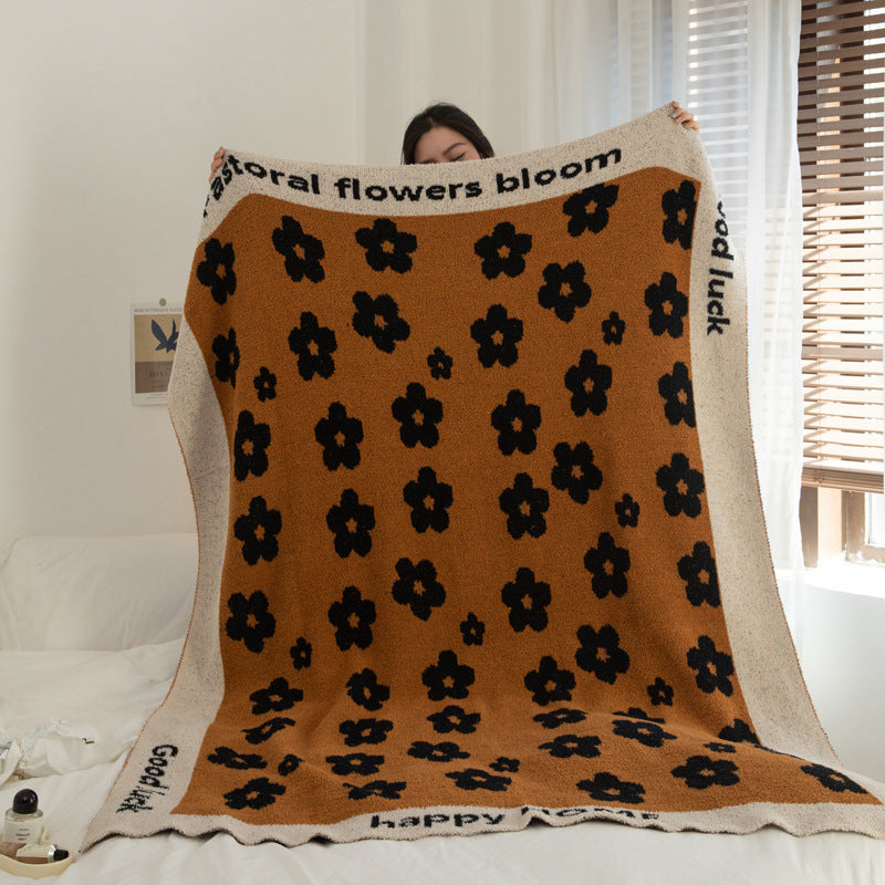 Cozy Decorative Patterned Blanket