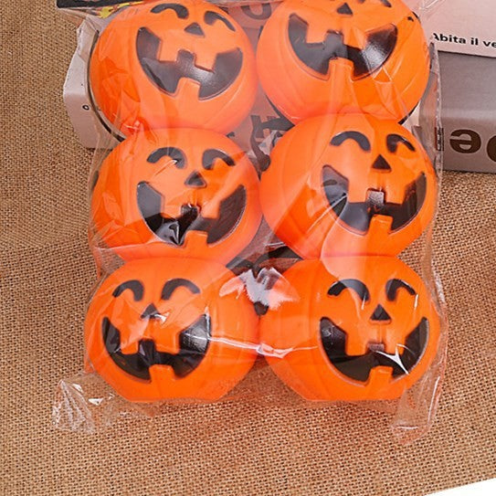 Halloween Themed Trick-or-Treat Pumpkin Buckets Kalsten