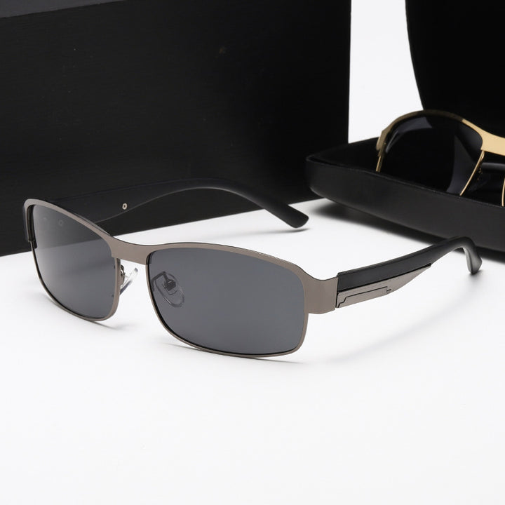 Ladies sporty sunglasses with robust metal frame and polarized lenses Kalsten