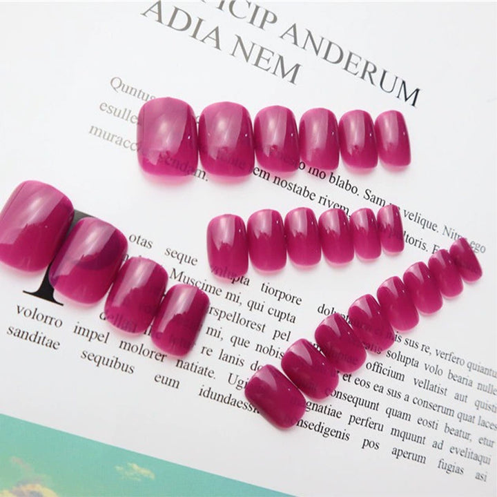 Glossy Press-On Nail Set with Sparkling Finish Kalsten