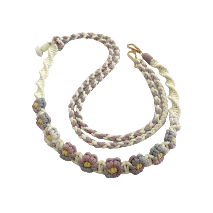 Handcrafted Floral Macrame Keychain Kalsten
