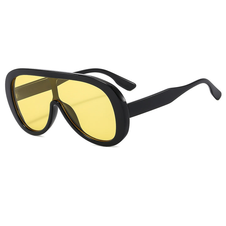 Ladies fashionable sunglasses with wide frame Kalsten