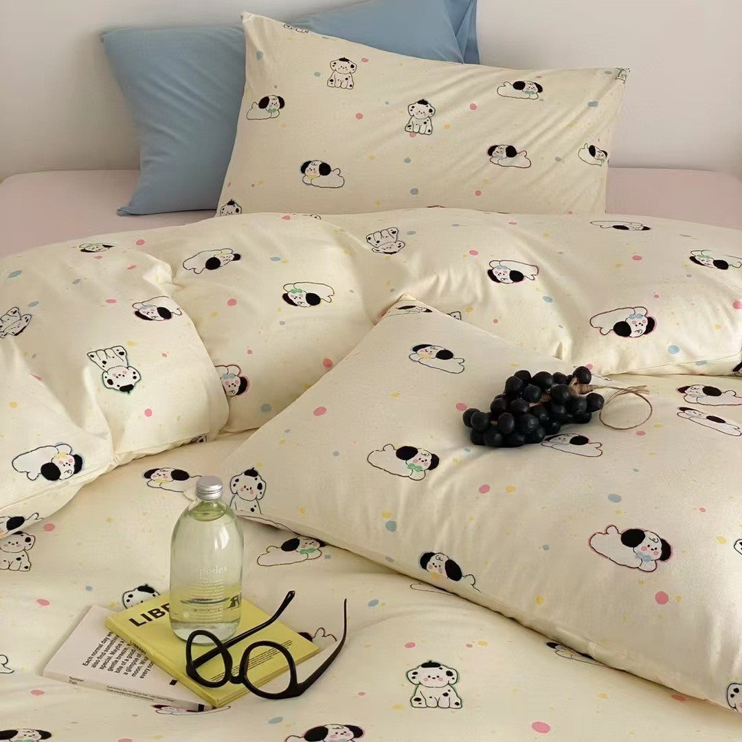 Bedding set made of cotton satin with a cute pastel motif