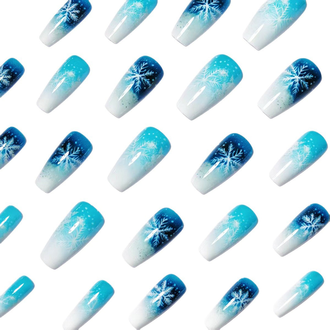 Winter Themed Ombre Nail Art Kalsten