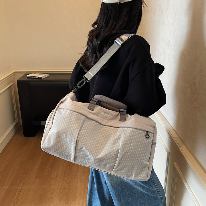 Stylish Travel Duffel Bag with Premium Water-Resistant Material Kalsten