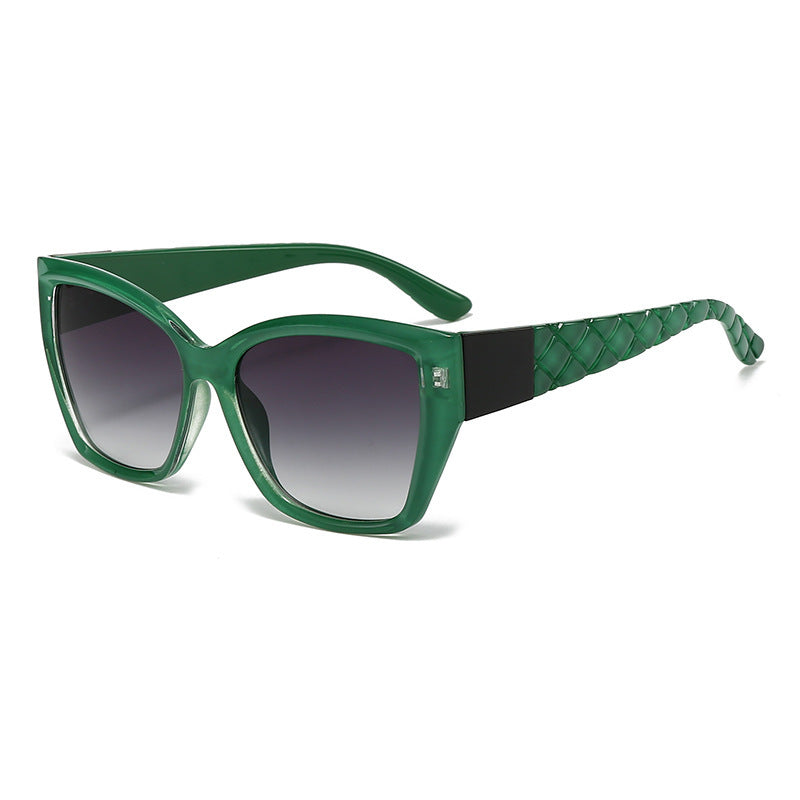 Ladies Oversized Cat-Eye Sunglasses with Stylish Accents Kalsten