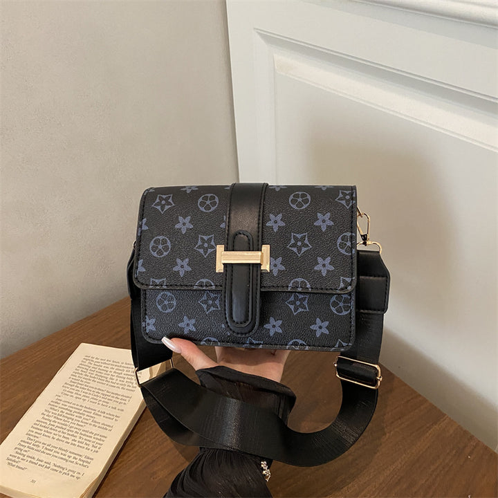 Elegant Designer Crossbody Handbag