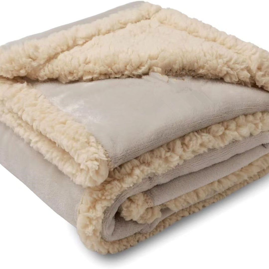 Reversible Sherpa Fleece Throw Blanket With Plush Microfleece Face And Thick Faux Shearling Backing