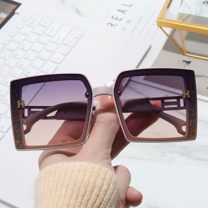 Women’s fashionable sunglasses with extravagant, rectangular frame Kalsten