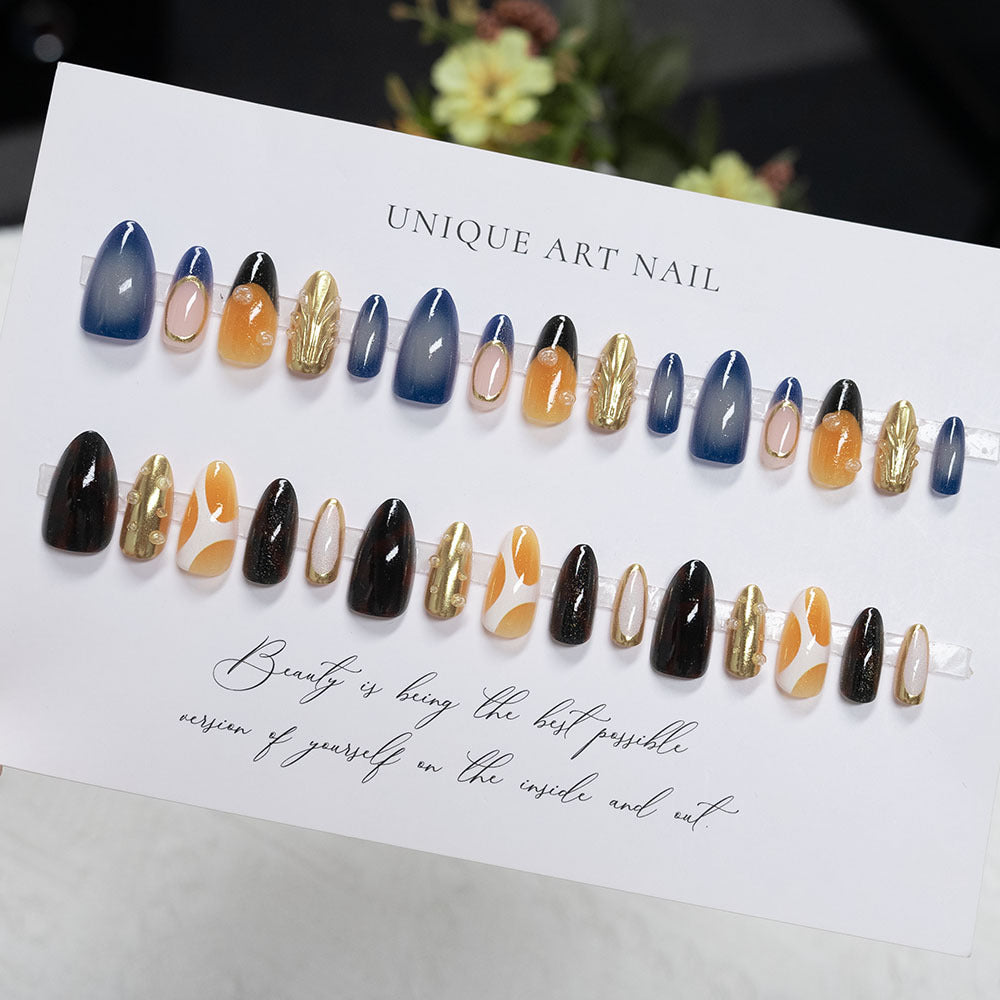 Creative Artistic Press-On Nail Set
