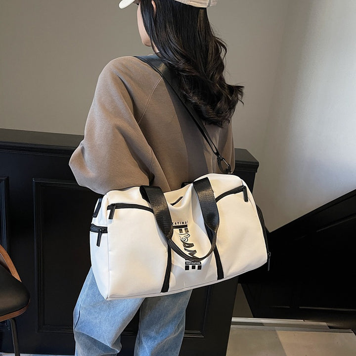 Multi-Pocket Travel Duffle Bag Kalsten