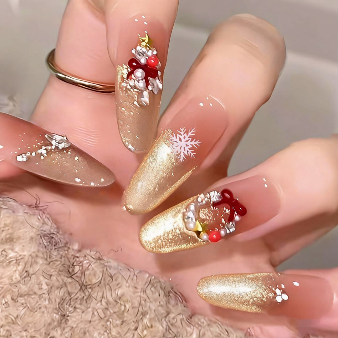 Glamorous artificial nail tips with 3D flower and crystal embellishments Kalsten