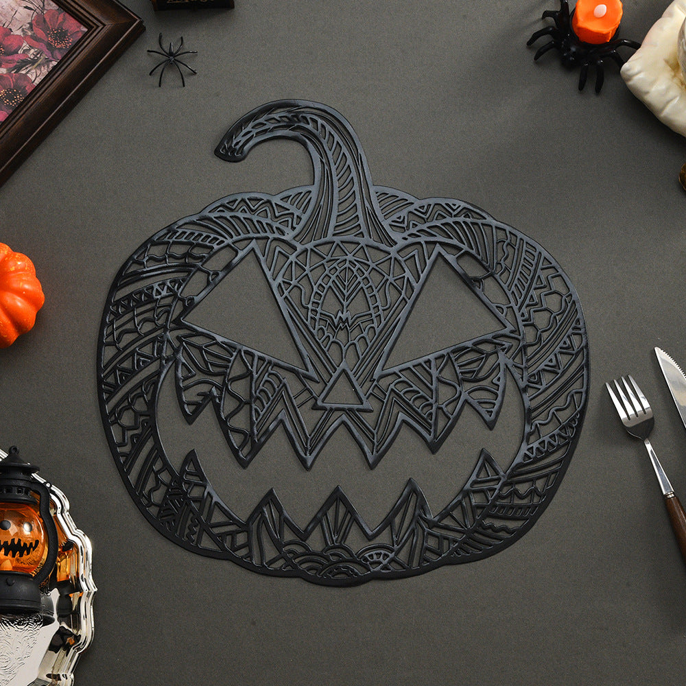 Filigree pumpkin table decorations made of heat-resistant plastic for Halloween table decor