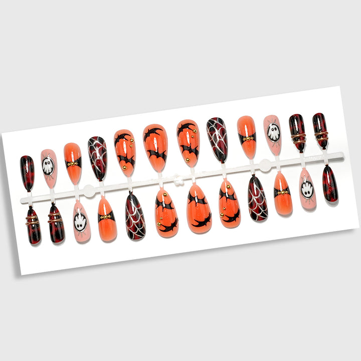 Halloween-Themed Press-On Nail Collection