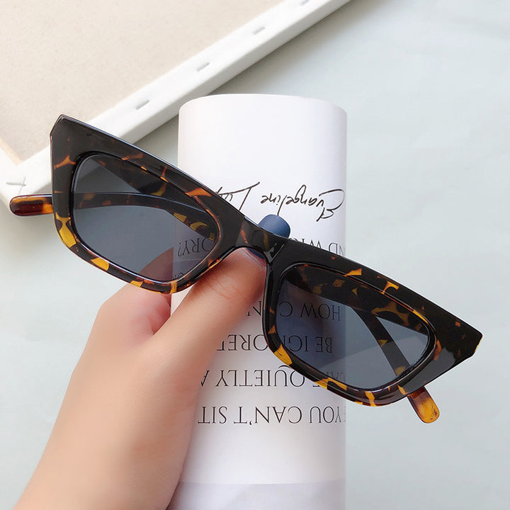 Fashionable Cat-Eye Sunglasses Kalsten