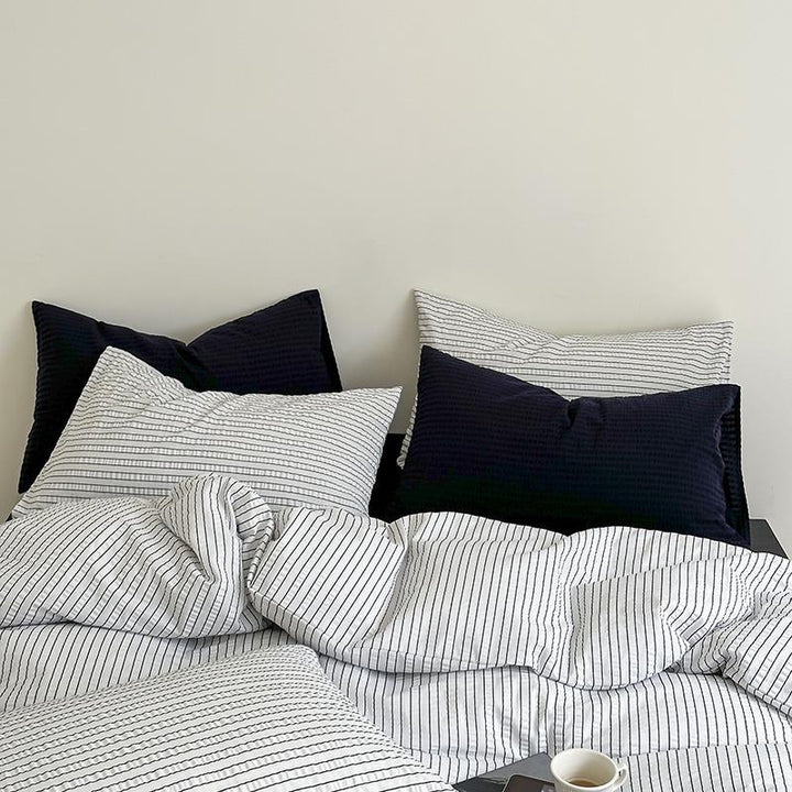 Cotton waffle bedding set with fine structure and breathable comfort