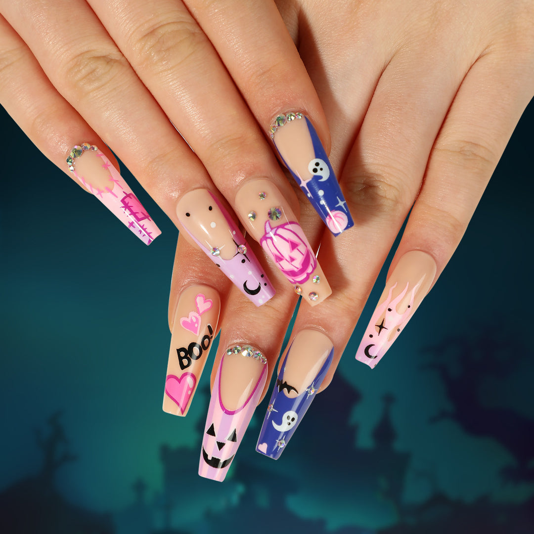 Artful Halloween Nail Art with Trendy Designs and Glitter Kalsten