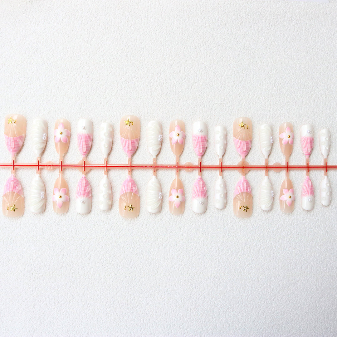 Artistic Floral Design Press-On Nail Set