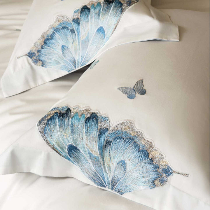 Embroidered cotton satin bedding set with blue butterfly motif