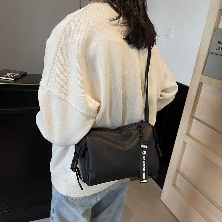 Sleek Multi-Functional Shoulder Bag Kalsten