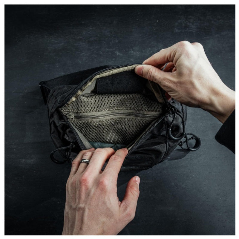 Multifunctional Hip Bag with Adjustable Strap Kalsten