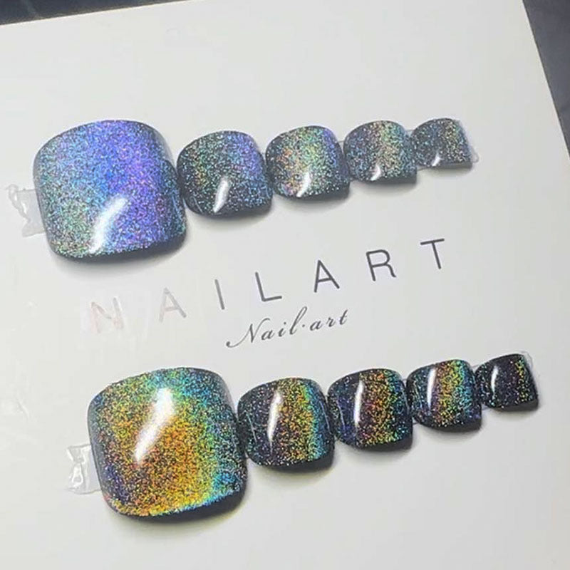 Glamorous Glittery Pedicure Design