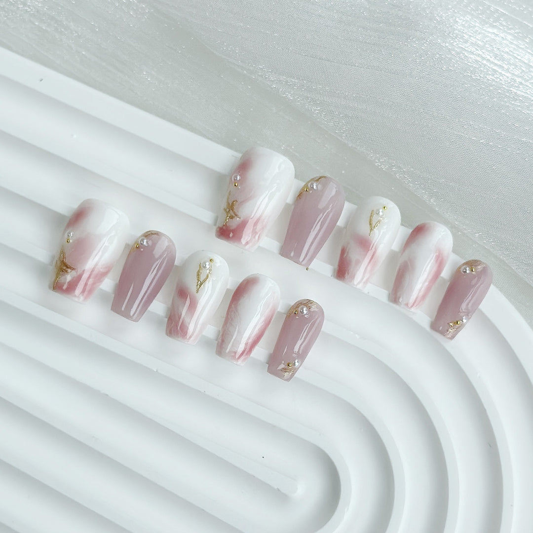 Butterfly-Embellished Press-On Nail Set