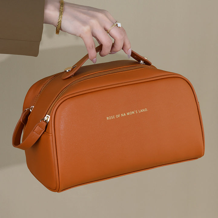 Cosmetic and Care Bag in Elegant Design with Practical Zipper Kalsten