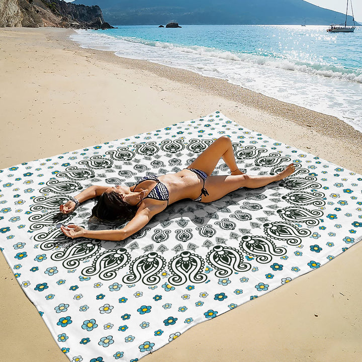 Mandala Design Beach Mat Kalsten