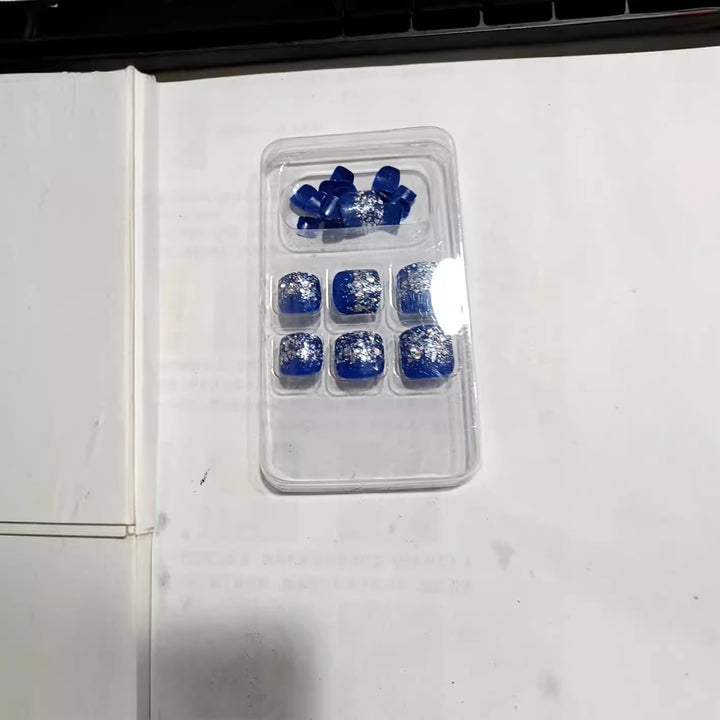 Glitter Accent Press-On Nail Set Kalsten