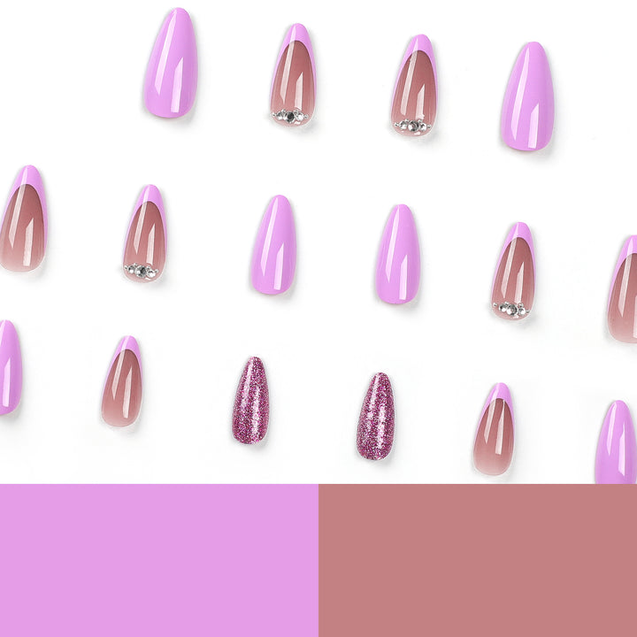 Artful Nail Art with Glitter and Ombre Effects Kalsten