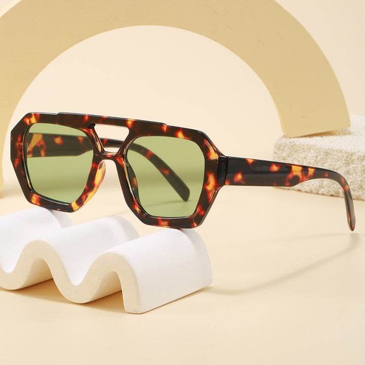 Women's geometric sunglasses in extravagant design Kalsten