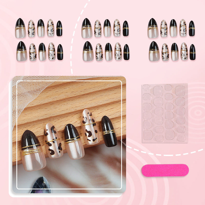 Artistic Premium Press-On Nail Art Set with Elegant Leopard Print