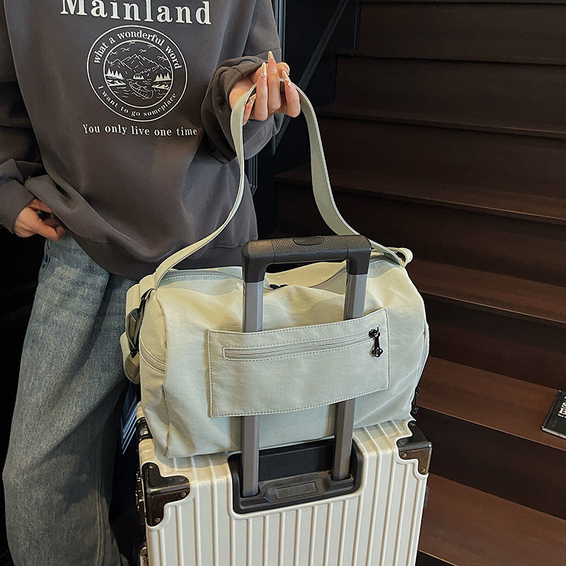 Versatile All-Season Gym Tote Kalsten