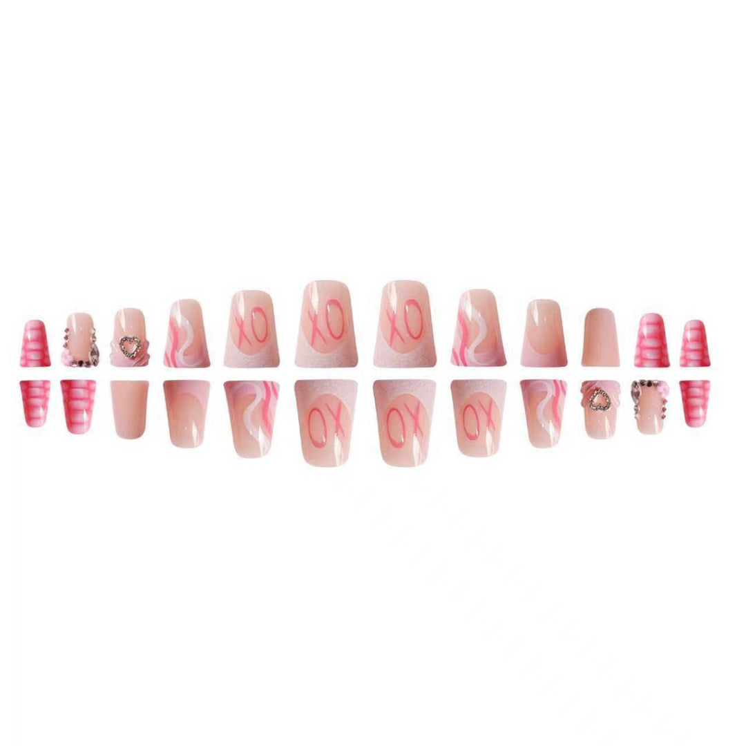 Artistic Heart-Embellished Nail Extensions Kalsten