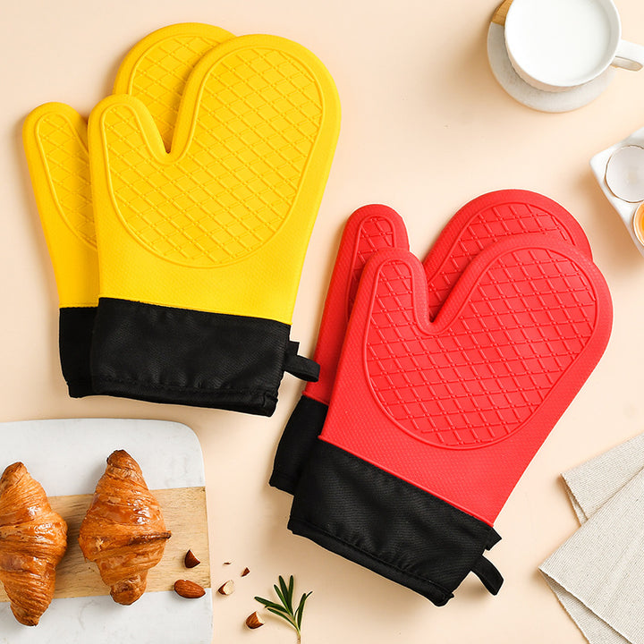 Heat-resistant silicone oven gloves with ergonomic design Kalsten