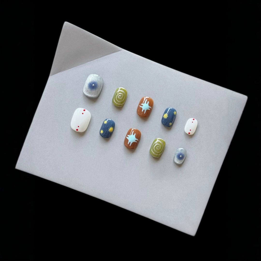 Artistic Press-On Nail Art Set with Unique Patterns