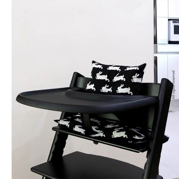 Ergonomic Adjustable Solid Wood Baby Feeding Chair with Removable Anti‑Slip Tray and Printed Seat Cushions