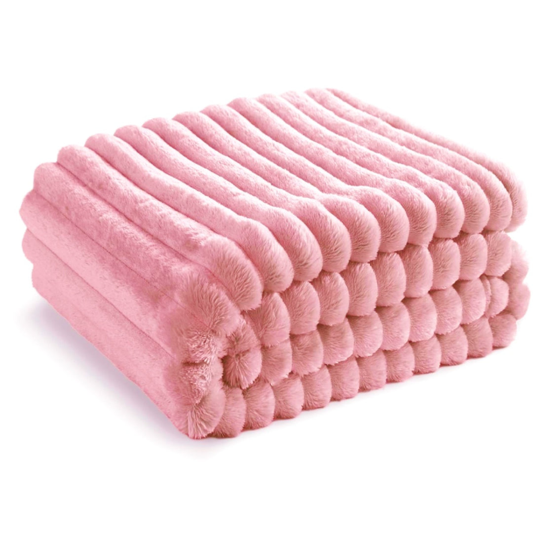 Cozy Plush Throw Blanket Kalsten