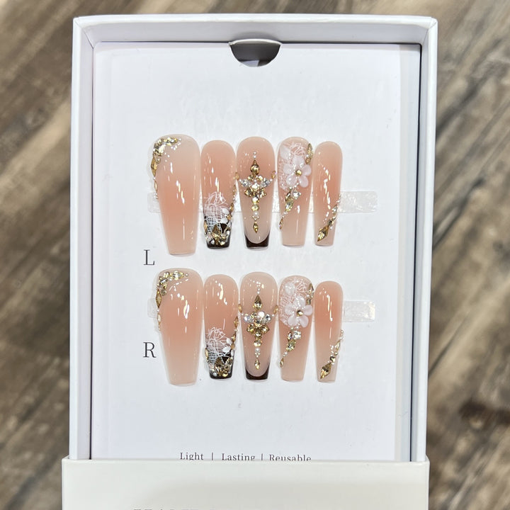 Artistic Reusable Press-On Nail Set with Floral and Gold Accents Kalsten