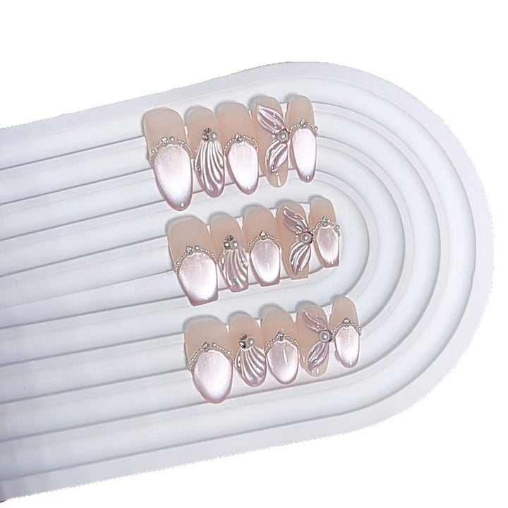 Decorative Press-On Nail Set with Elegant Embellishments Kalsten