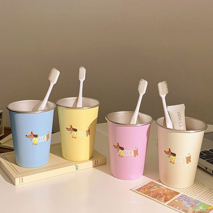Toothbrush Holder in Modern Dog Design Kalsten