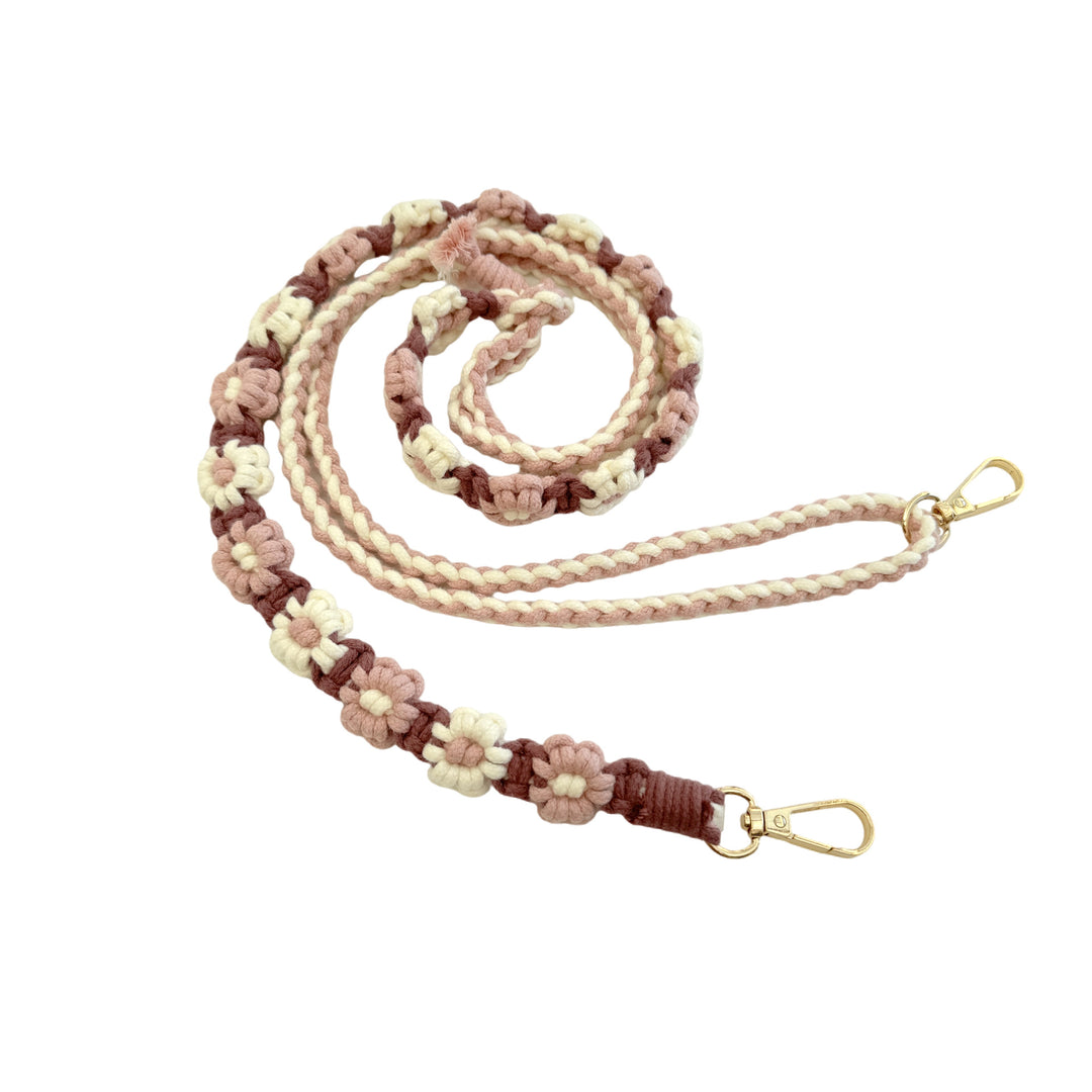 Macrame Pet Leash with Floral Detailing Kalsten