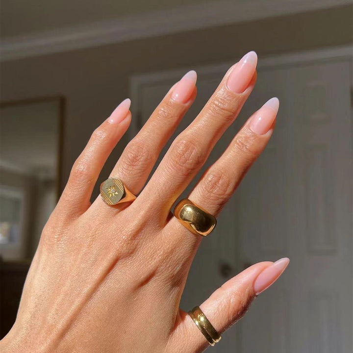 Premium Press-On Nail Set with Elegant Almond Shape
