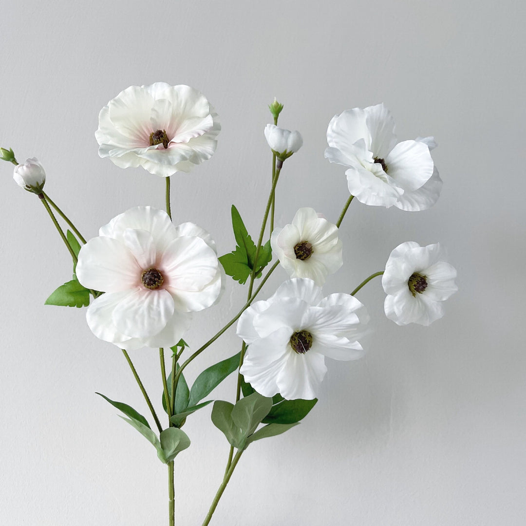 Elegant Floral Accent