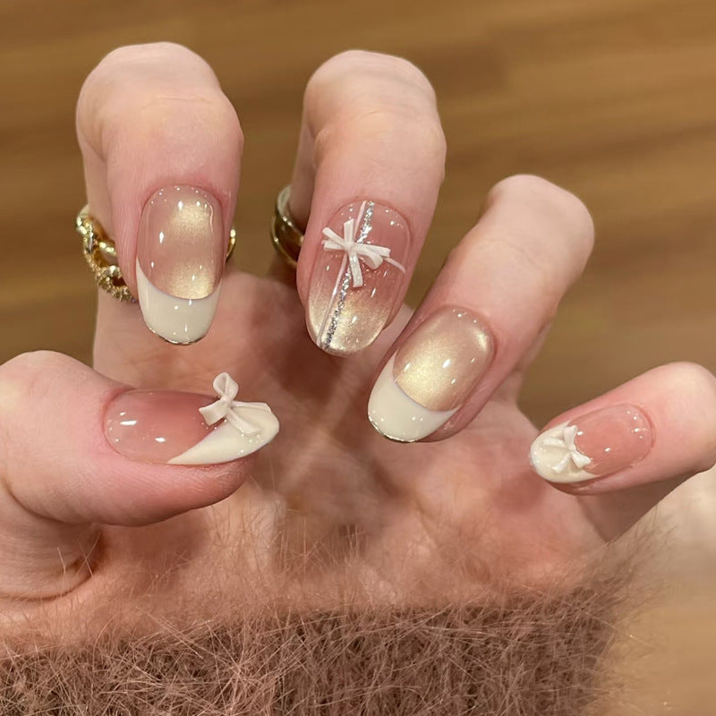 Stylish Press-On Nail Set with Elegant Floral Accents Kalsten