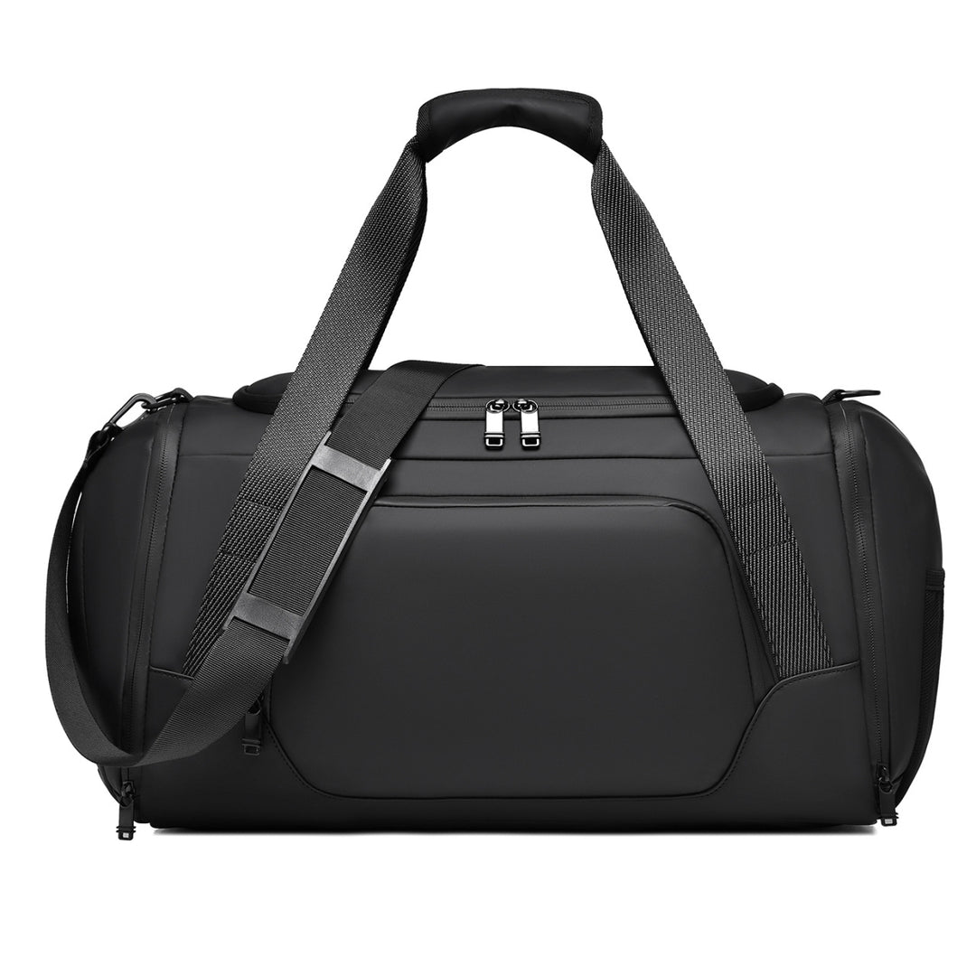 Sports and leisure bag with multiple storage compartments Kalsten